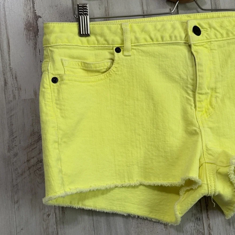 Michael Kors Jean Shorts 10 Neon Yellow Cut Off Shorty Mid Rise Summer Party